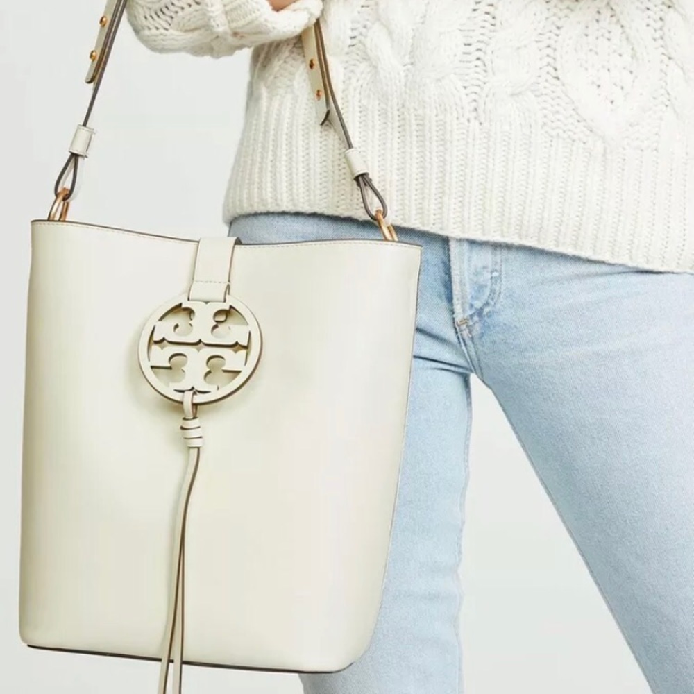 NWT Tory Burch Miller hobo leather bag authentic